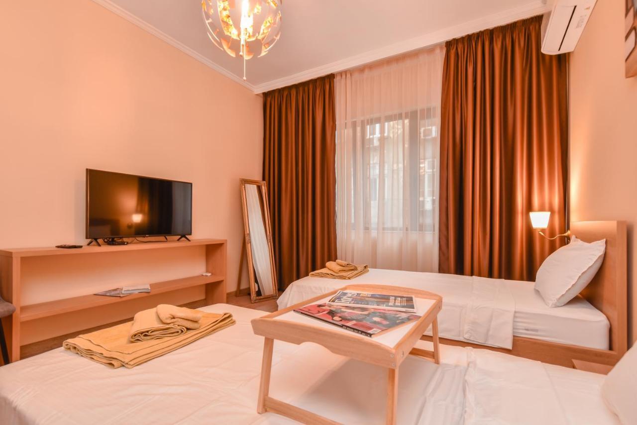 Sofia Dream Apartment - The Library - 3-Bdr, 2-Bthr By Flat Mаnager Extérieur photo